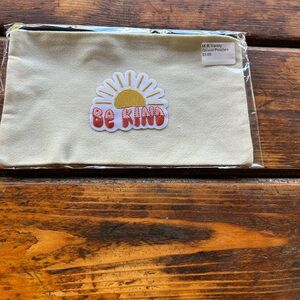 Bloom Floral Canvas Pouch in Cream